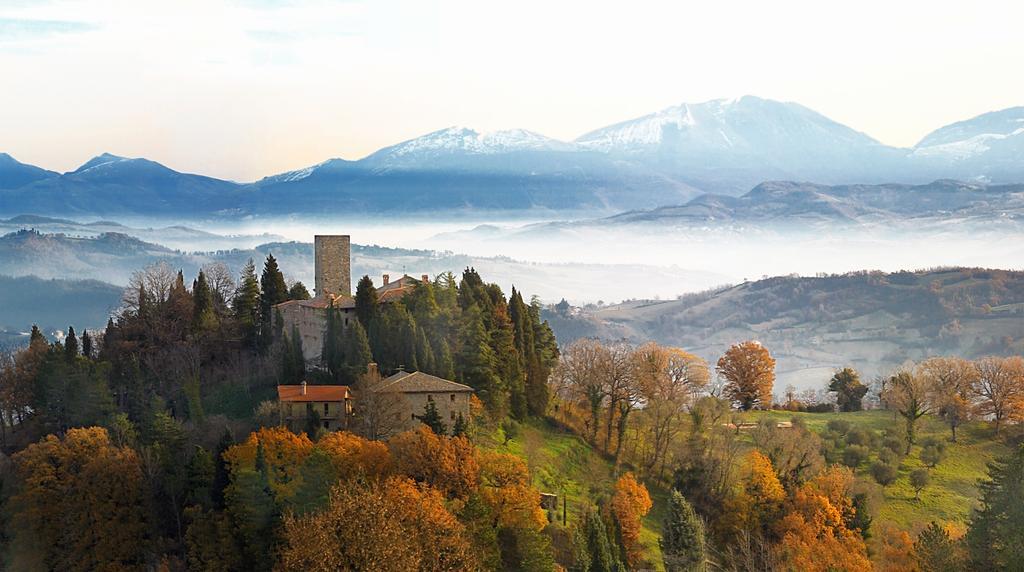 Hotel Castello Di Petroia Dimora D'Epoca Gubbio Exterior foto